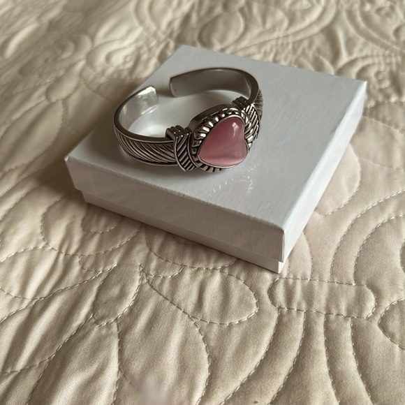 Silver Heart Bracelet with Pink Stone watch - Picture 1 of 6